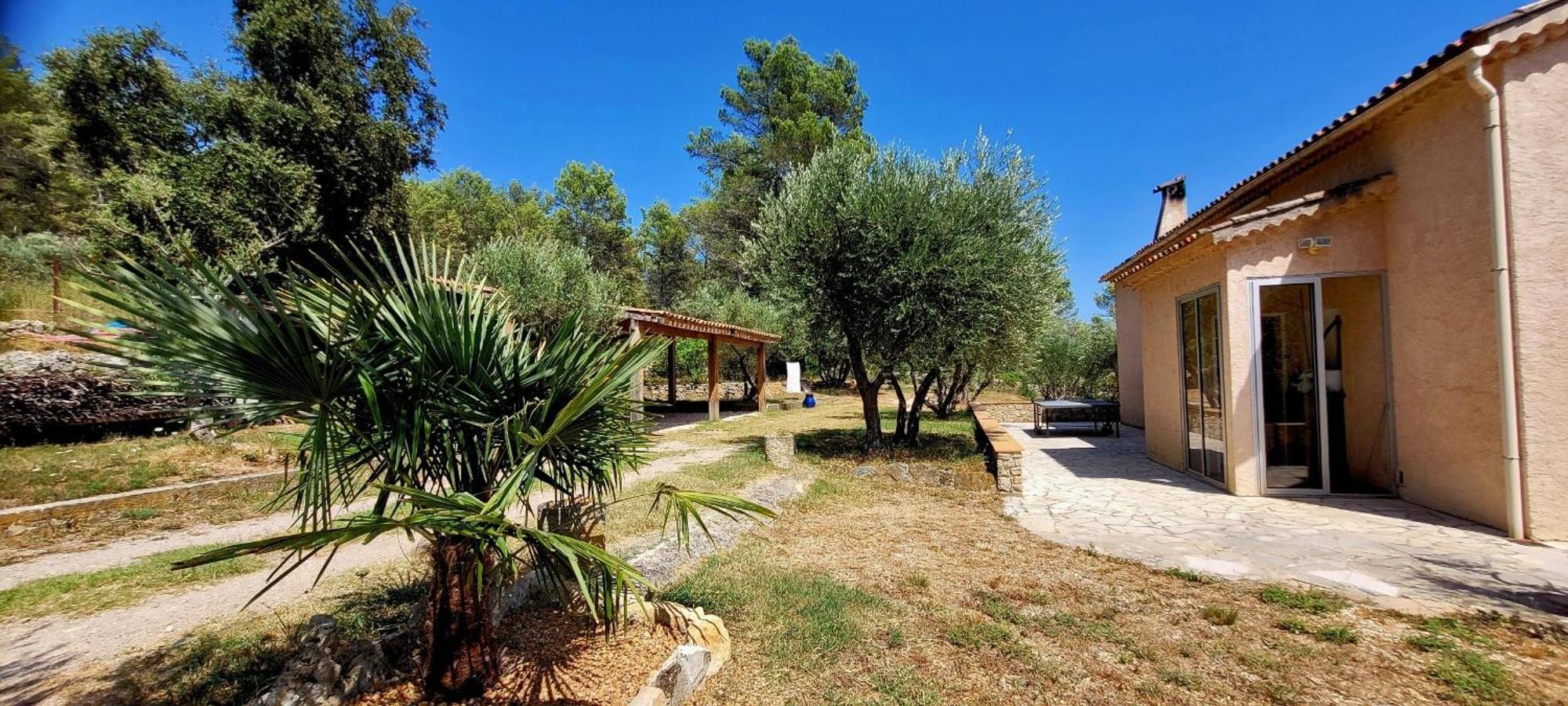 Au Petit Bonheur Villa Carnoules  Ngoại thất bức ảnh